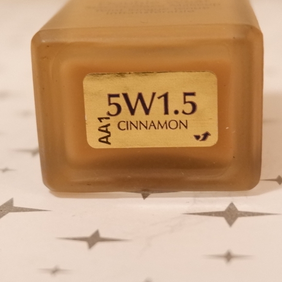 Estee Lauder Makeup 5w5 Estee Lauder Double Wear Stay In Place Makeup Poshmark